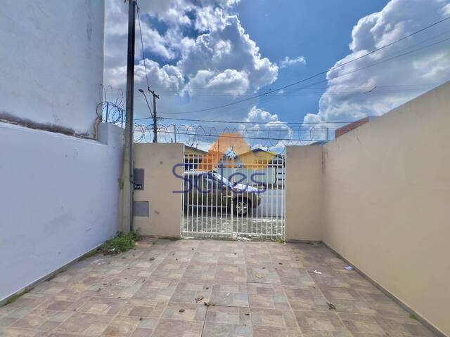 Casa para Venda em Taubaté - 1
