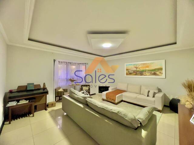 Sobrado para Venda em Taubaté - 4