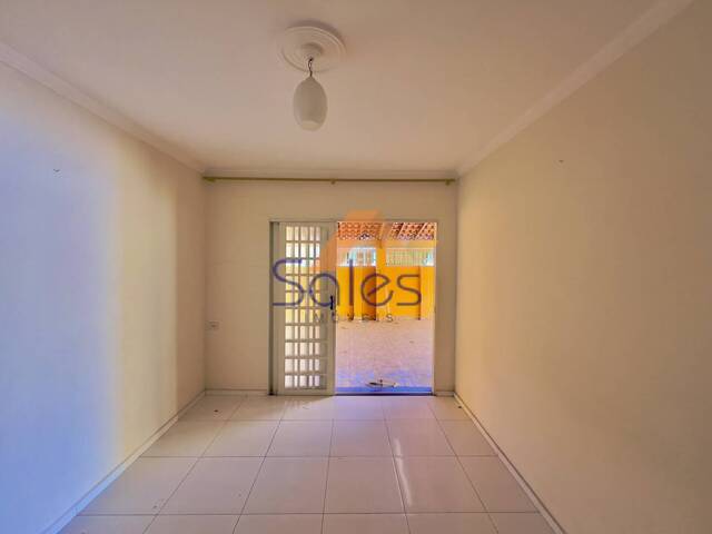 Casa para Venda em Taubaté - 5